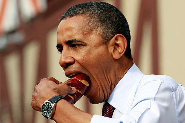 US-Präsident Barack Obama ist eine Bratwurst im Weckerl