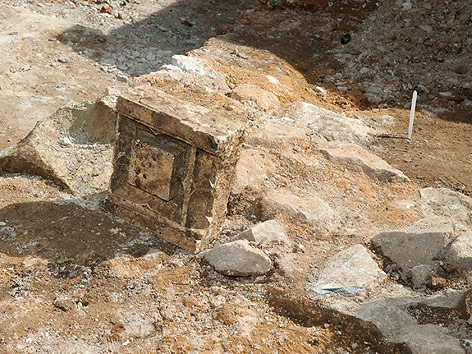 © AP/University of Leicester Archäologische Ausgrabung in Leicester