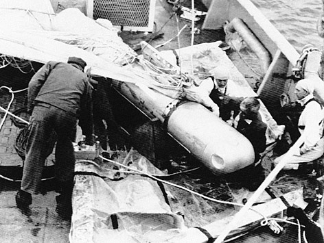 © AP Archivfoto: Die vierte, aus dem Mittelmeer geborgene Atombombe