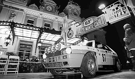 Lancia Delta Integrale bei Monte Carlo Rallye