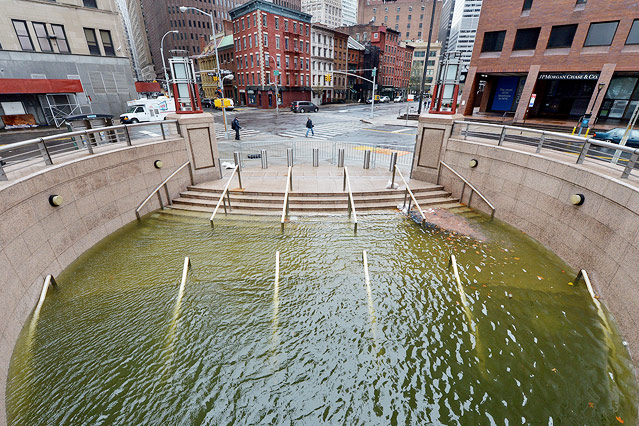 Überfluteter Platz in New York