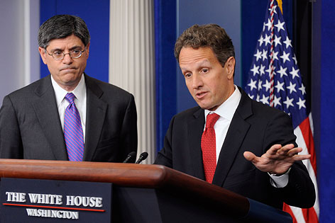 © APA/EPA/Michael Reynolds Timothy Geithner und Jack Lew