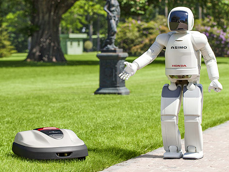 © AP/Honda Motor Co. Roboter mit Rasenmäher