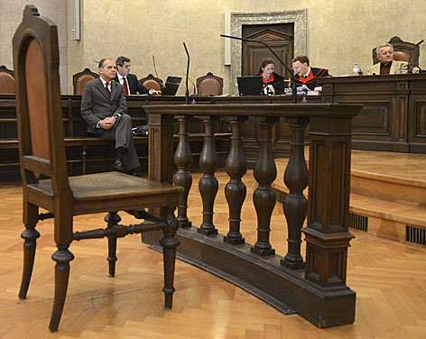 © APA/Helmut Fohringer Der Angeklagte Ernst Strasser zu Beginn des dritten Prozesstages