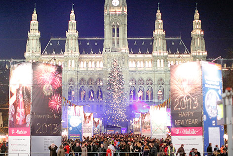 © APA/Georg Hochmuth Silvesterpfad vor dem Wiener Rathaus