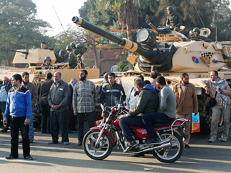 © Reuters/Asmaa Waguih Panzer in Kairo