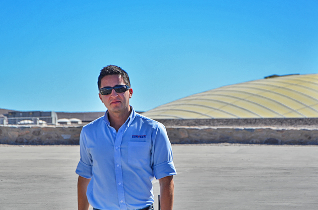 © ORF.at/Peter Prantner Logistic Supervisor Mauro Cavada vor der Paranal Residencia