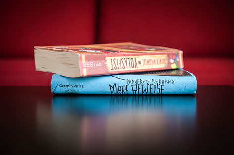 Die Bücher "Volksfest" und "Dürre Beweise"