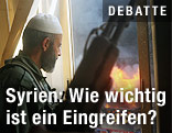 Syrischer Soldat mit Waffe