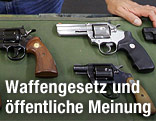 Waffen in einem Waffenladen