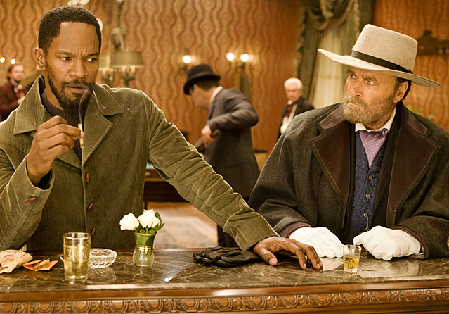 © 2012 Sony Pictures Releasing GmbH Jamie Foxx als "Django" und Franco Nero in "Django Unchained"
