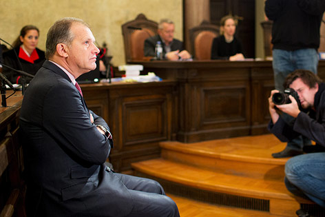 © ORF.at/Roland Winkler Ernst Strasser im Gerichtssaal