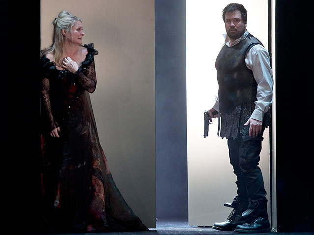© Monika Rittershaus Patricia Bardon (Zenobia) und David Daniels (Radamisto)