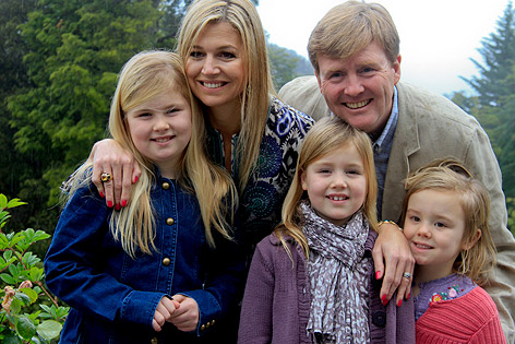 © AP Niederländischer Prinz Willem-Alexander mit Familie