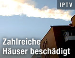 Rauchwolke über Haus