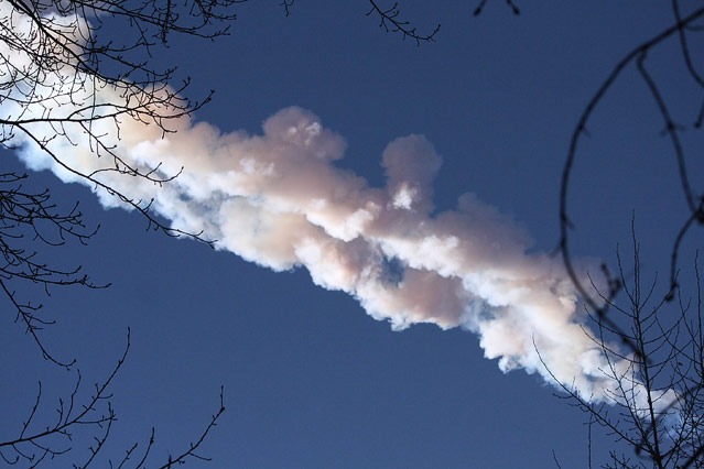 © APA/EPA/Vyacheslav Nikulin Rauchwolke des Meteoriten