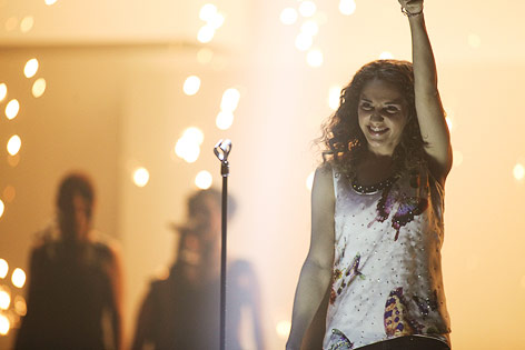 © ORF/Milenko Badzic Song-Contest-Kandidatin Natália Kelly jubelnd