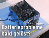 Zerst&ouml;rte Batterie einer Boeing 787