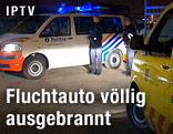 Einsatzkräfte bei Fluchtfahrzeug