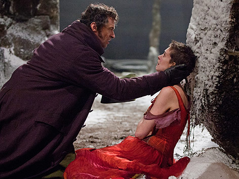 Hugh Jackman und Anne Hathaway im Film "Les Miserables"