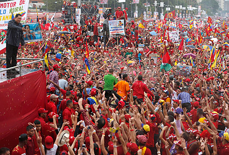 © Reuters/Jorge Silva Hugo Chavez im Wahlkampf 2012