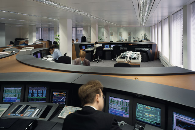 © Corbis/VIEW/Dennis Gilbert Büro der Hypo.Bank in London