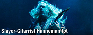 Slayer-Gitarrist Jeff Hanneman während eines Auftritts