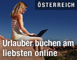 Frau mit Laptop