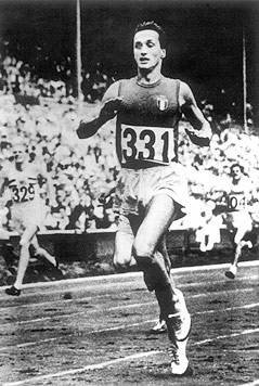 © Reuters/Alessandro Bianchi Ottavio Missoni bei den Olympischen Spielen 1948