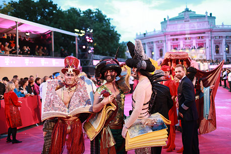 © ORF.at/Roland Winkler Teilnehmer des Life Ball 2013
