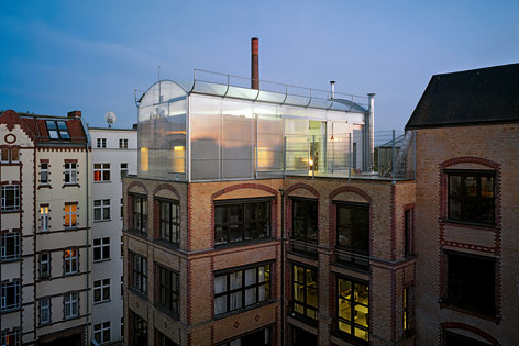 © Frank Hülsbömer Heberle Mayer, U6 Berlin Dachwohnung, Berlin, Deutschland