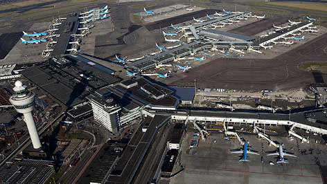 © APA/EPA/Koen van Weel Luftansicht des Flughafen Schipol
