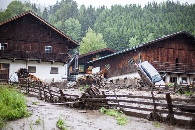 © APA/EXPA/Jürgen Feichter Murenabgang in Hoegenmoss