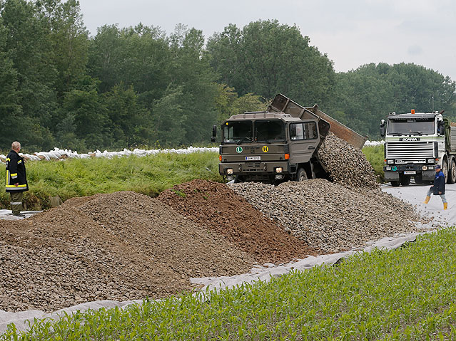 © Reuters/Leonhard Foeger Dammbau in Niederösterreich