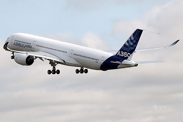 © AP/Bob Edme Jungfernflug des Airbus A350