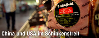 Smithfield-Schinken in einem Regal