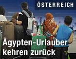 Menschen am Flughafen
