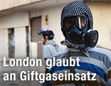 Mann mit Gasmaske