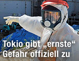 Japans Wirtschaftsminister, Toshimitsu Motegi, im AKW Fukushima