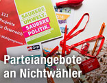 Werbematerial der verschiedenen Parteien