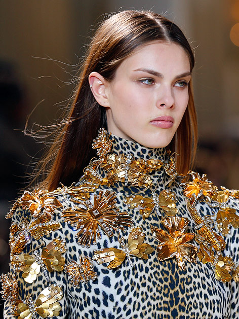 © APA/AP/Jacques Brinon Animalprintjacke von Fausto Puglisi