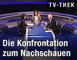 Die Spitzenkandidatin der Gr&uuml;nen, Eva Glawischnig, mit Frank Stronach und Moderatorin Ingrid Thurnher bei der ORF-Konfrontation