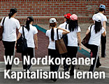 Nordkoreanische Frauen auf dem Weg zum Unterreicht