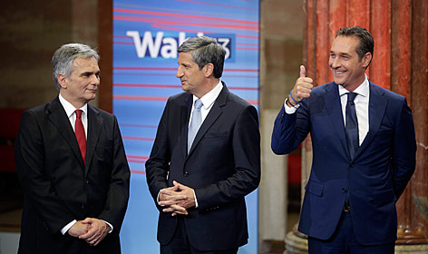 © APA/Georg Hochmuth SPÖ-Spitzenkandidat Werner Faymann, ÖVP-Spitzenkandidat Michael Spindelegger und FPÖ-Spitzenkandidat H.C. Strache