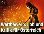 Stahlarbeiter am Hochofen