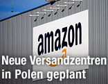 Amazon-Schild auf einem Logistik-Zentrum