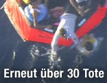 Rettungsboot mit Flüchtlingen