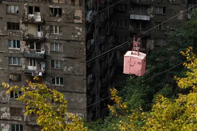 © Reuters/David Mdzinarishvili Seilbahn in Georgien