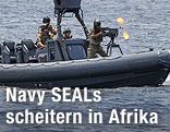 Bewaffnetes Boot der US-Navy-Seals