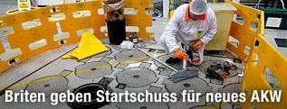 Arbeiter in einem A-Kraftwerk
